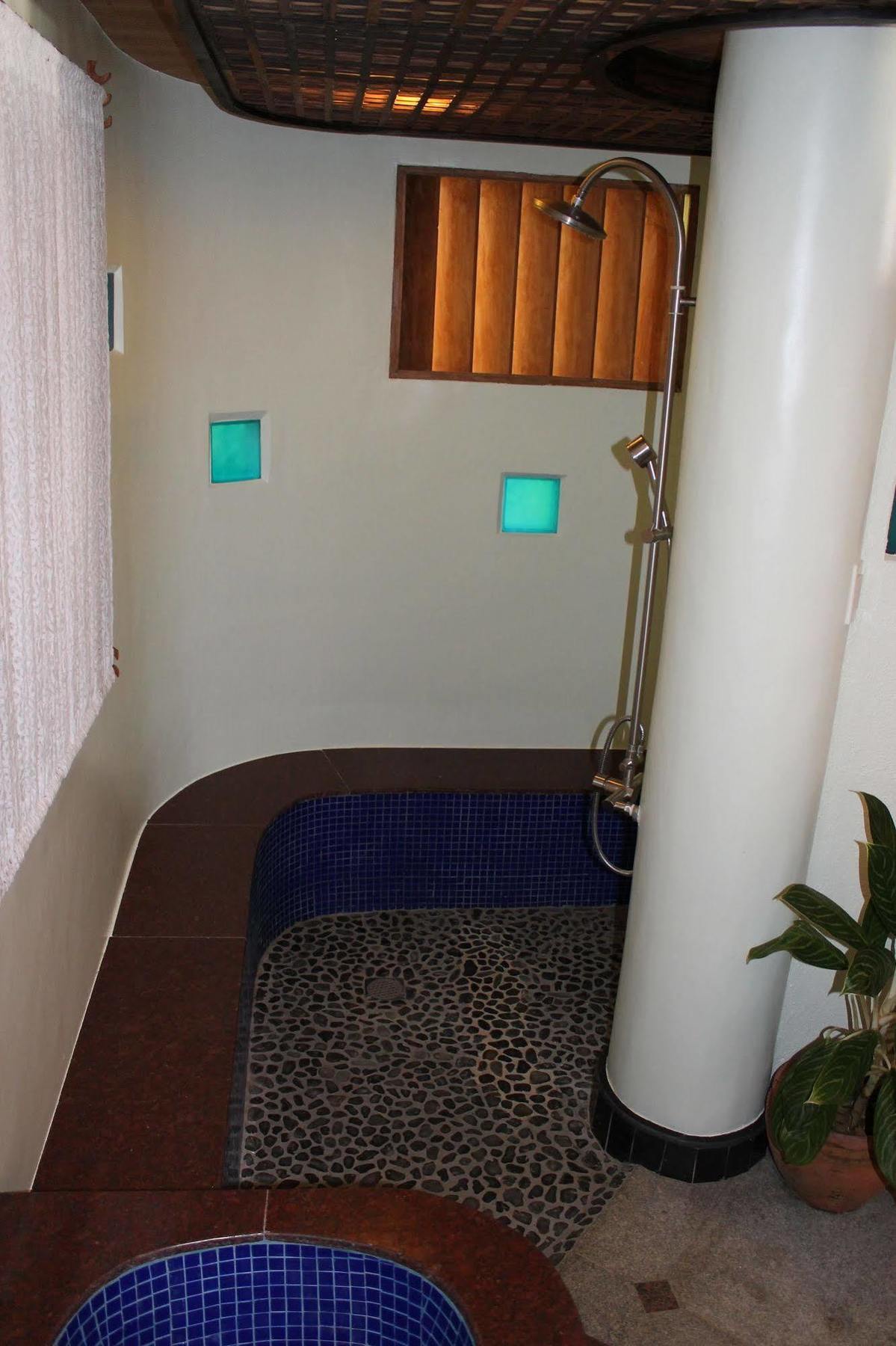 Noanoa Island (Adults Only) Otel Taytay  Dış mekan fotoğraf