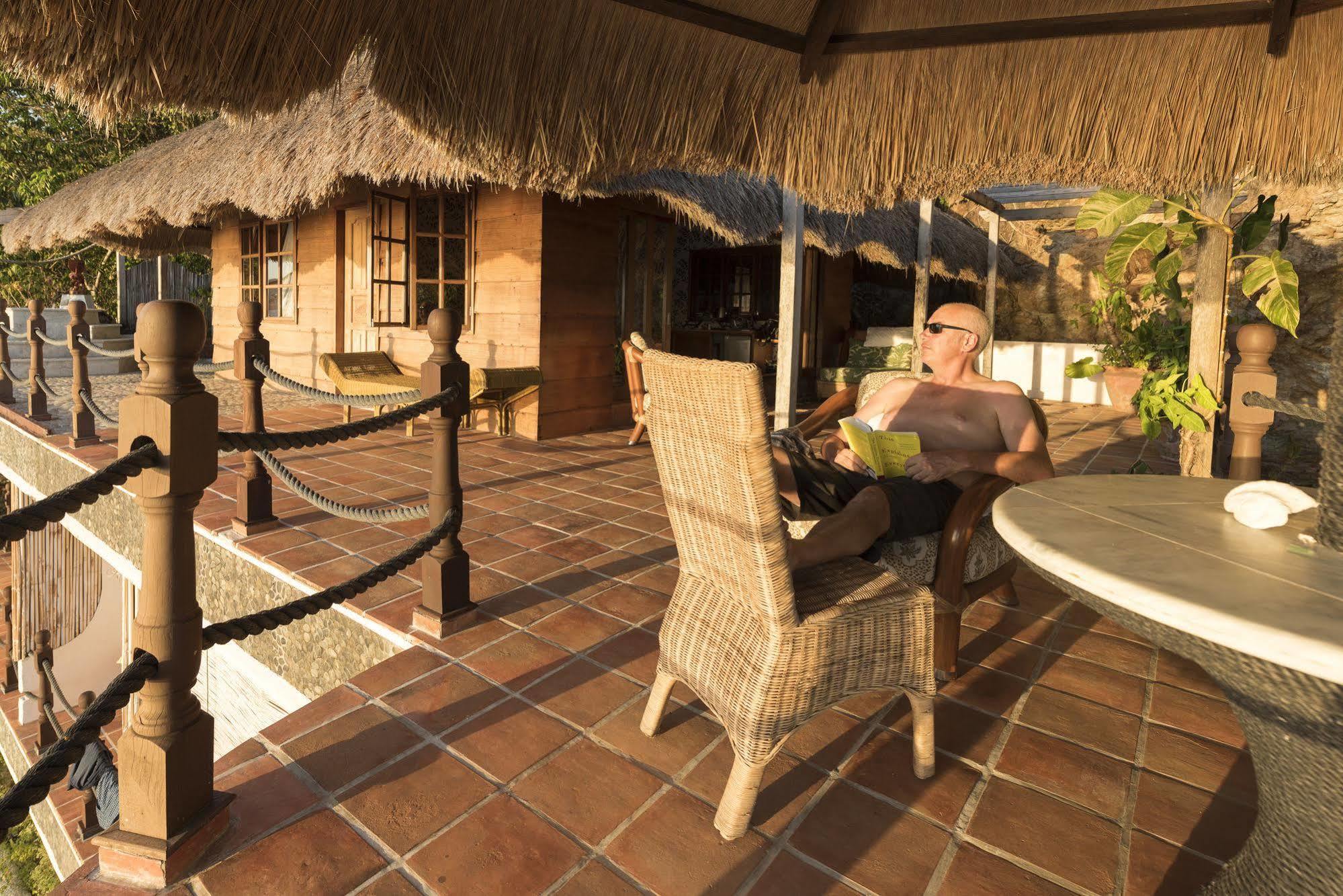 Noanoa Island (Adults Only) Otel Taytay  Dış mekan fotoğraf
